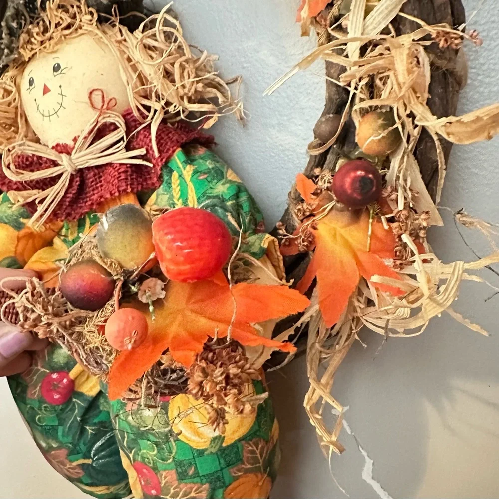 Vintage 1990s Autumn Harvest Wreath with Scarecrow & Fall Vegetables